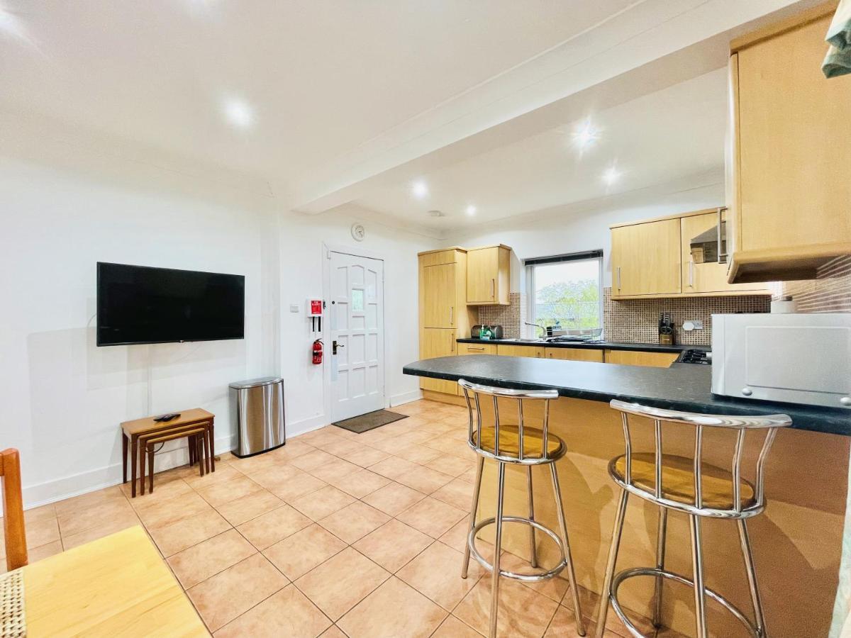 グラスゴー Millerston Houseヴィラ エクステリア 写真