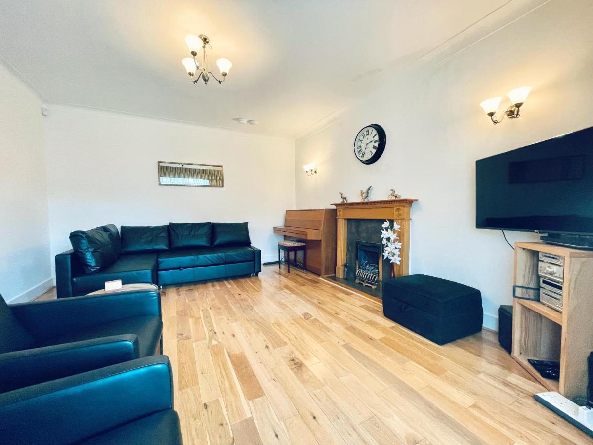 グラスゴー Millerston Houseヴィラ エクステリア 写真